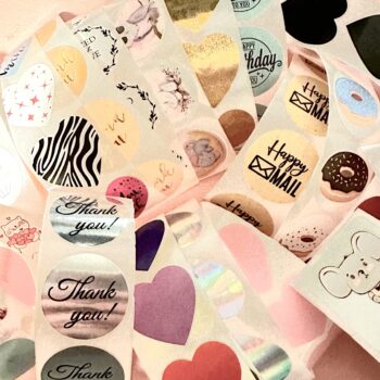 Kado stickers | mix van 50 kleine stickers (2.5mm)